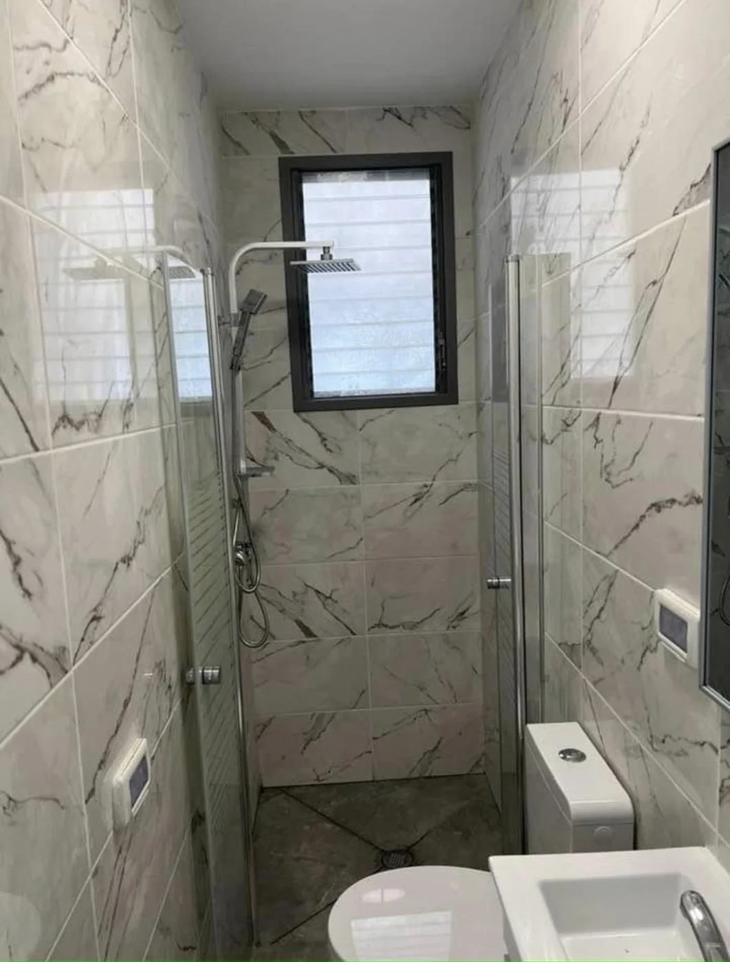 חיפוי מקלחון
